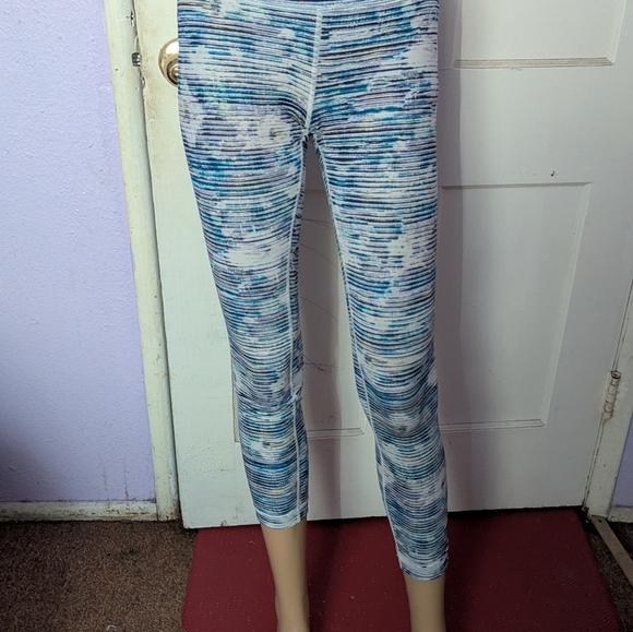 Lululemon Blue Patterned Women's Pants - Picture 3 of 5